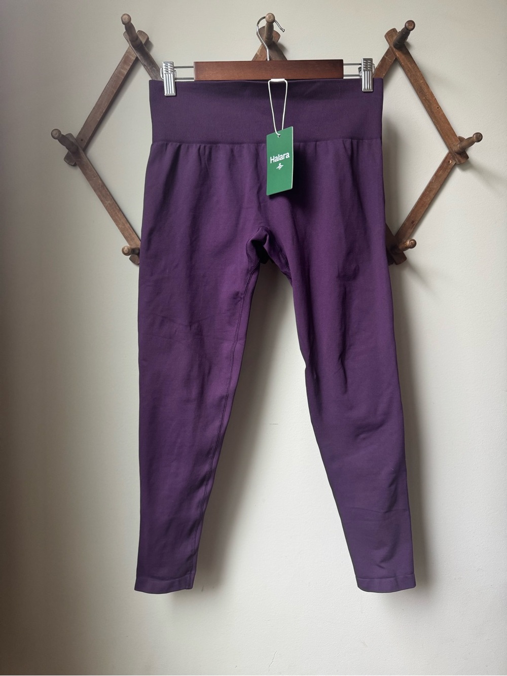 Halara OneForm Seamless Flow Tummy Control Butt Lifting Leggings Size Medium